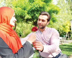 خوش‌اخلاق باش تا همسرت پایبند زندگی شود
