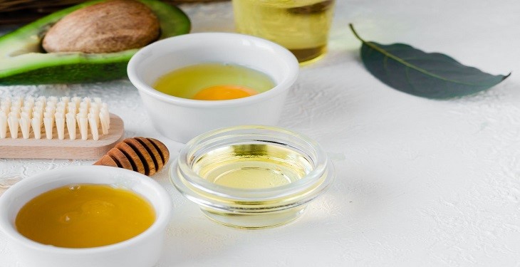 سه روغن گیاهی که برای انجام روغن تراپی مو بسیار مناسب هستند سه روغن گیاهی که برای انجام روغن تراپی مو بسیار مناسب هستند