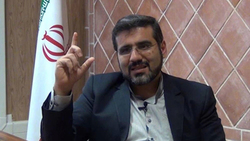 با فرهنگ بیگانه نیستم و سیاستم انقباضی نیست