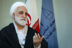 حسینیان در انجام وظیفه قضایی نفوذ‌ناپذیر، اما با مروّت بود