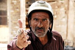 پایان هفته و فیلم‌های سینمایی و تلویزیونی