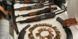 انهدام تیم تروریستی توسط مرزبانان ناجا/ کشف مقادیر قابل توجهی سلاح،نارنجک و مواد منفجره