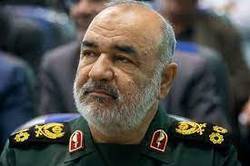 دشمنان ملت ما در سراشیبی سقوط هستند