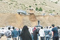 دهن‌کجی زمین خواران به قانون معادن