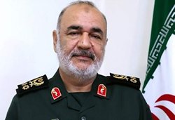 بسیج قله‌های جدید را فتح و اعتماد به نفس ملی ایجاد می‌کند/ بسیج مثل پیشران عمل کرده و مدل می سازد