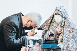 غربت شهدای ورزش را پایان دهید