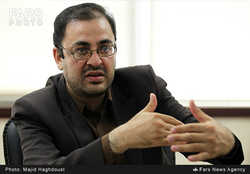 باید تلاش کنیم فرهنگ و هنر در کشور تهرانیزه نشود