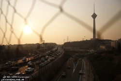 کیفیت هوای تهران ۵ مهر ۱۴۰۰