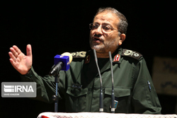 بسیج نباید نسبت به مشکلات جامعه بی تفاوت باشد