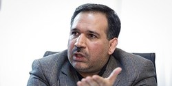 حسینی: چه ضمانتی است که با اصلاح روند ارز ترجیحی، قیمت‌ها بالاتر نرود؟