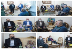 استاندار قزوین با جانباز سرافراز عرصه ۸ سال دفاع مقدس دیدار کرد.