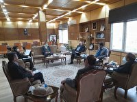 رئیس سازمان صمت استان قزوین:صادرات ۴۵۰ هزار تن کالا از گمرک استان قزوینرئیس سازمان صمت استان قزوین گفت: در ۷ ماه امسال ۴۵۰ هزار تن کالا از گمرک استان به ۵۸ کشور دنیا صادر شده است.