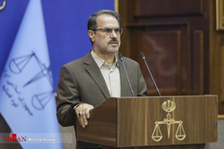 خسارت کشاورزان اصفهانی در چارچوب قانون جبران می‌شود