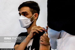 فراخوان سنین بالای ۱۸ سال برای تزریق دُز سوم واکسن کرونا