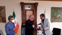 قرارداد خرید ۱۳ دستگاه اتوبوس درون‌شهری منعقد شد