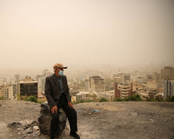 دستکاری اقلیمی همسایگان در تهران گرد و خاک کرد