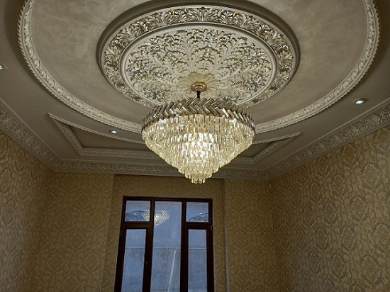 گچبری پیش ساخته دور لوستر
