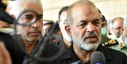 دولت حامی و پشتیبان پلیس است