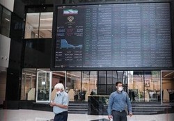 ۳ تهدید و ۳ فرصت پیش پای بازار سرمایه؛ از سیاست تثبیت ارز و بودجه تا فروش خودرو در بورس