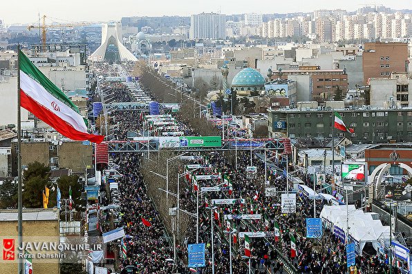 تبیین حماسه فجرآفرینان در ۲۲ بهمن ۱۴۰۱ در گفتگوی مدیرمسئول روزنامه جوان با رادیو ایران