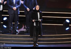 عاج: ایدئولوژی منحرف منافقین ابتدایی‌ترین عواطف انسانی را از بین‌ می‌برد/ مادر، کلمه بدون تاریخ مصرف
