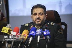 دستگیری ۳۰۰ اخلالگر بازار ارز/ کشف ۹۳۰۰ قبضه اسلحه در اغتشاشات