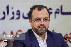 نرخ اصلی ارز اقتصاد ایران حدود ۳۰ هزار تومان است