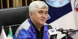 به کارگیری ۵۰ دستگاه تاکسی برقی در کیش/ عرضه خودرو در بورس زیان خودروسازان را جبران می کند