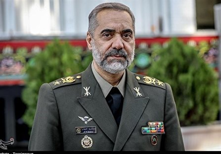 وزیر دفاع: کشورهای زیادی خواهان پهپاد ایرانی هستند/ نیازی به خرید اس۴۰۰ نداریم
