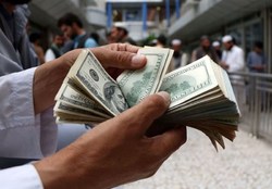 دلار به کانال ۴۴ هزار تومان بازگشت