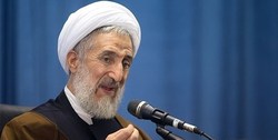 کشور درگیر جنگ اقتصادی است/ دعا کلید حل مشکلات