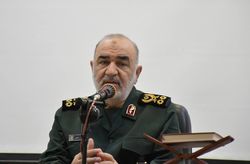 عنصر ایمان تعیین کننده اصلی میدان‌های نبرد است