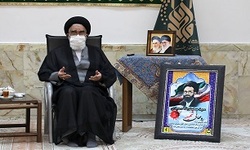 کنگره شهدای روحانی باید با تقویت نظام و دولت گره بخورد