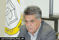 بیمار نباید از جیب پول بدهد/ بیمه‌ها زیر بار نمی‌روند