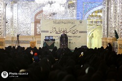 گردهمایی ۱۰۰۰ نفری بانوان فعال قرآنی در حرم مطهر رضوی