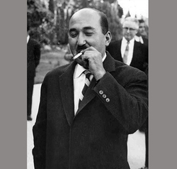 وزیری که به دلیل پیشینه‌اش مورد اعتماد شاه نبود!