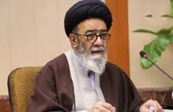 امام جمعه تبریز از برگزاری مسابقات ورزشی به وقت اذان انتقاد کرد