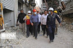 دولت در کنار ملت/ وزیری که پنج شبانه روز امدادگر شد