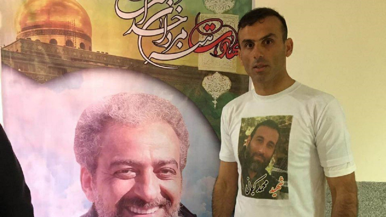 «سید جلال حسینی» فوتبالیستی که دل خانواده شهدا را شاد کرد +تصاویر