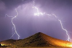 احتمال وقوع رگبار و رعد و برق در برخی استان‌ها