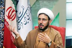الهیات را حمل کردیم هضم نکردیم