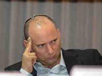 نخست‌وزیر اسرائیل در پایان خط؛ نفتالی بنت به خروج کامل از صحنه سیاسی می‌اندیشد؟