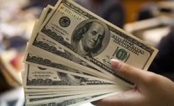کاهش قیمت دلار با اقدامات بانک مرکزی