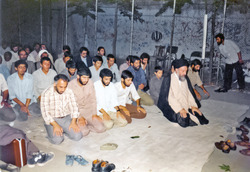 و ناگهان آذرخشی که سفیر رستگاری بود