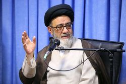 جهاد دانشگاهی برای اسلامی‌شدن دانشگاه ها و تعمیق هویت ایرانی اسلامی تلاش کند