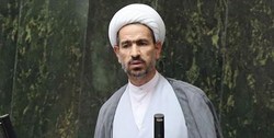نظام در برخورد با سران فتنه تجدید نظر کند