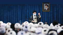 مطلقاً سراغ کار اقتصادی نروید