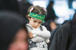 حواس‌مان به میهمانان کوچک سیدالشهدا (ع) باشد