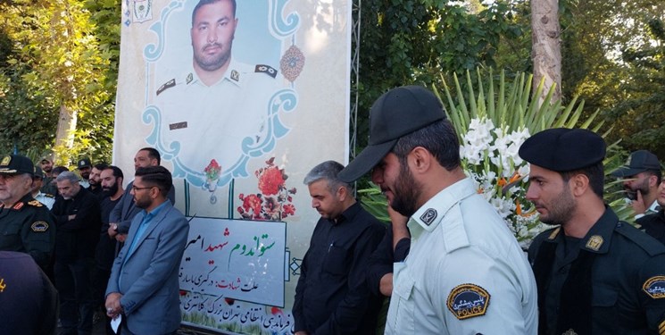 تشییع پیکر مامور پلیس تهران در ستاد فاتب تشییع پیکر مامور پلیس تهران در ستاد فاتب