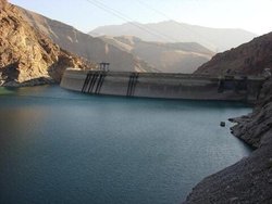 حجم مخازن سدهای استان نسبت به مدت مشابه سال قبل کاهش یافته است